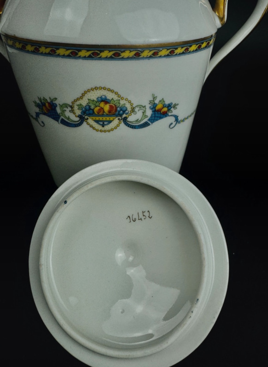 Service à thé en porcelaine Bernardaud Limoges décor Corne d’abondance-photo-3