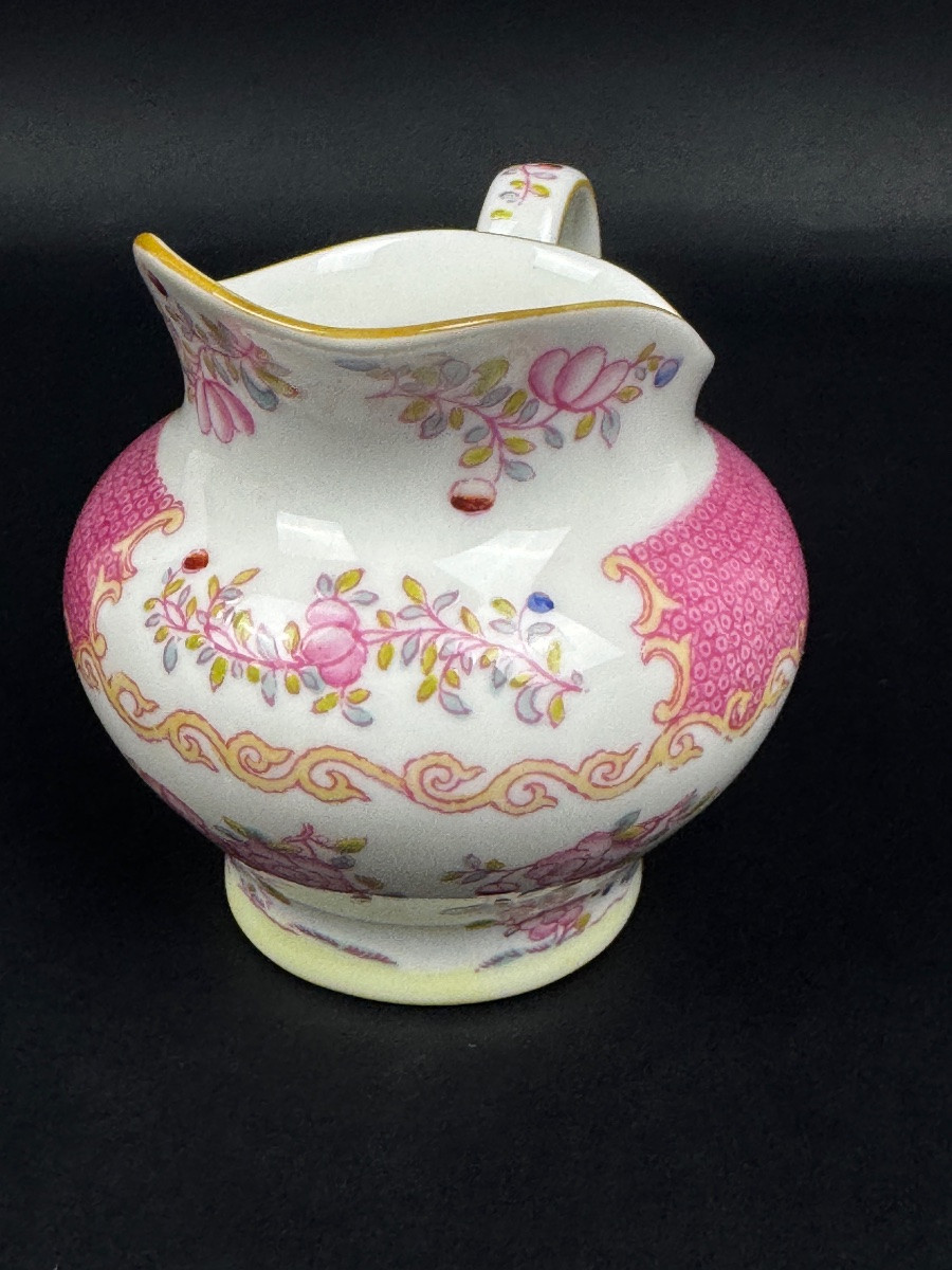 Minton, service à thé, 6 tasses et 3 pièces de forme, pink cockatrice, oiseau de Paradis rose -photo-2
