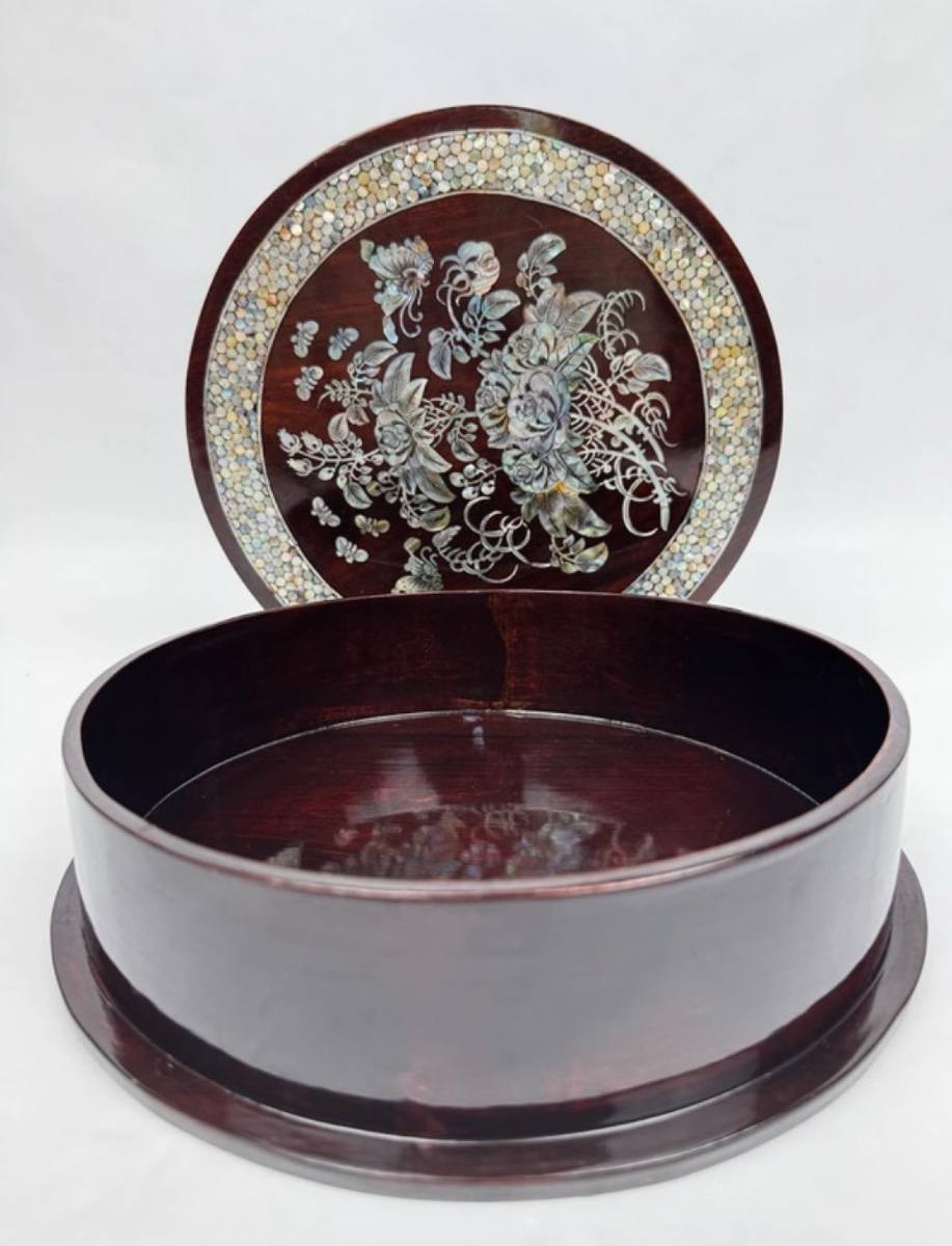 Round Rosewood And Mother-of-pearl Box, Indochina, Late 19th Century, Floral And Bird Decoration-photo-4