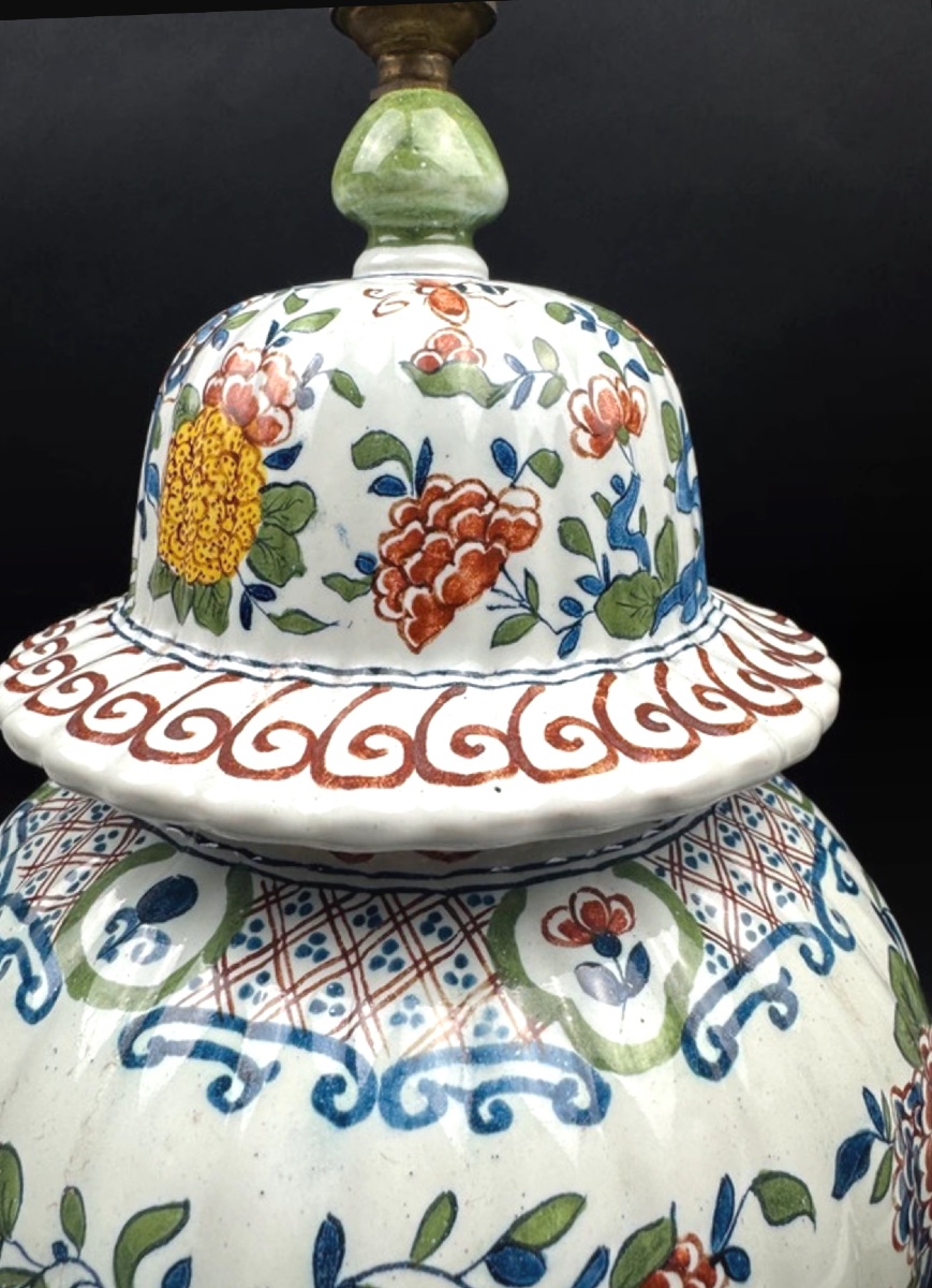 Lampe en faïence de Delft JVOH décor polychrome oiseaux et fleurs, vers 1950-photo-4