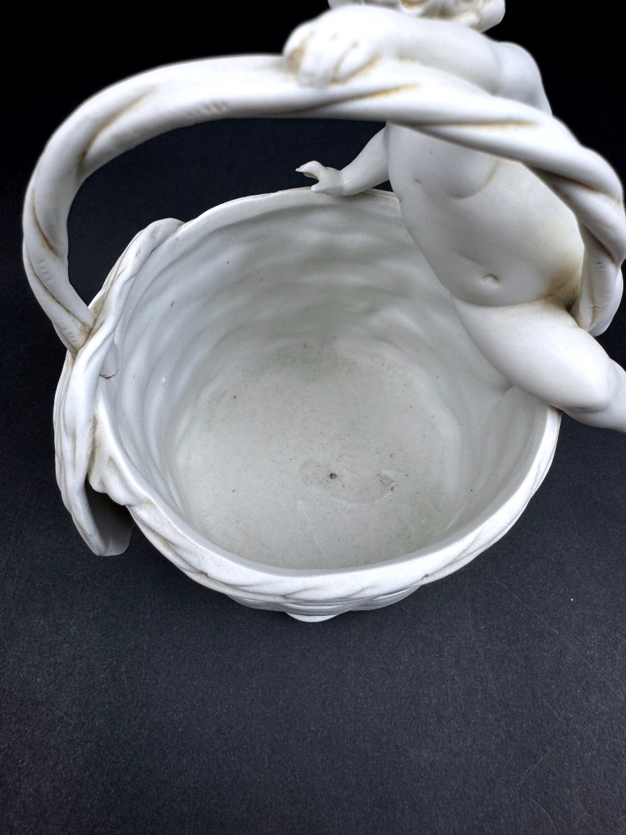 Thuringia Biscuit Porcelain Basket With Putto Decoration, 19th Century-photo-2