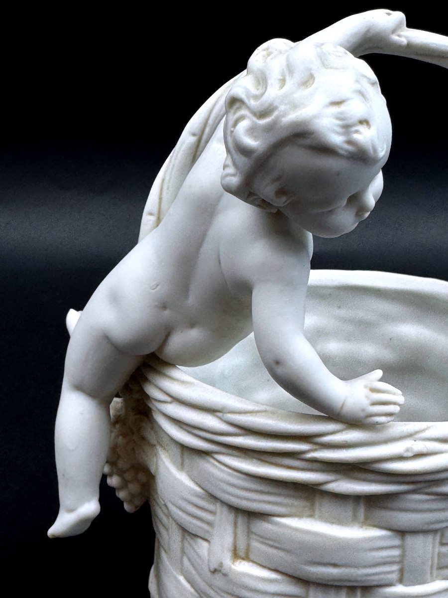 Thuringia Biscuit Porcelain Basket With Putto Decoration, 19th Century-photo-4
