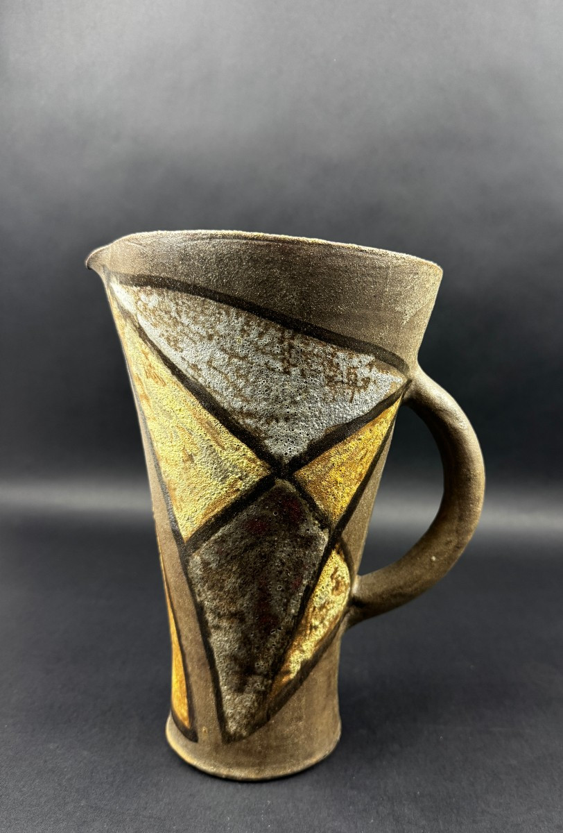 Pichet signé Alexandra Kostanda (1921-2011) Vallauris en grès émaillé années 60