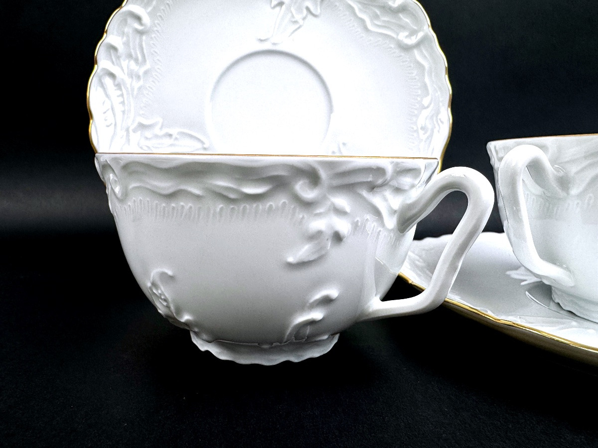 Tharaud Limoges, Suite de 2 tasses à thé, déjeuners en porcelaine blanche à bord doré-photo-2