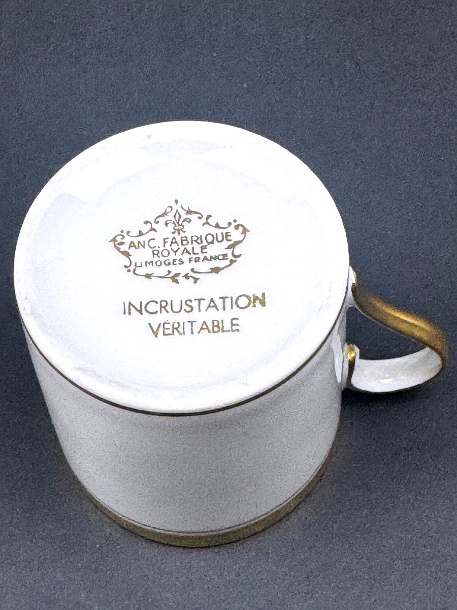 Suite de 6 tasses à café Ancienne Fabrique Royale de Limoges-photo-4