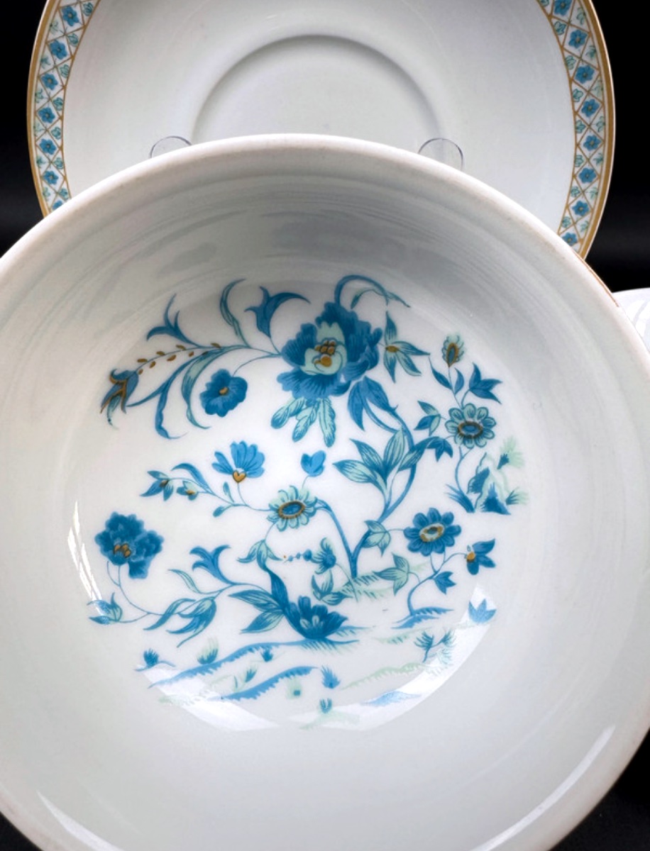 Suite de 4 bouillons Haviland Limoges modèle Nankin-photo-4