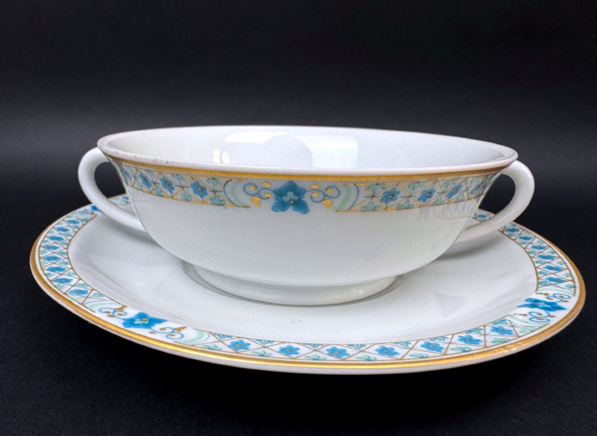 Suite de 4 bouillons Haviland Limoges modèle Nankin-photo-1