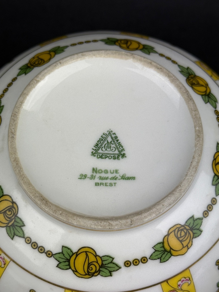 Charles Martin Limoges, Porcelain Flower Frog -photo-1