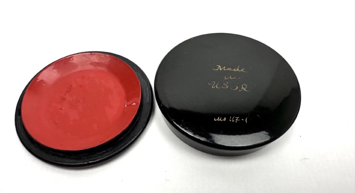 Palekh Lacquer Box, Ussr, Flowers And Bird In Flight-photo-1