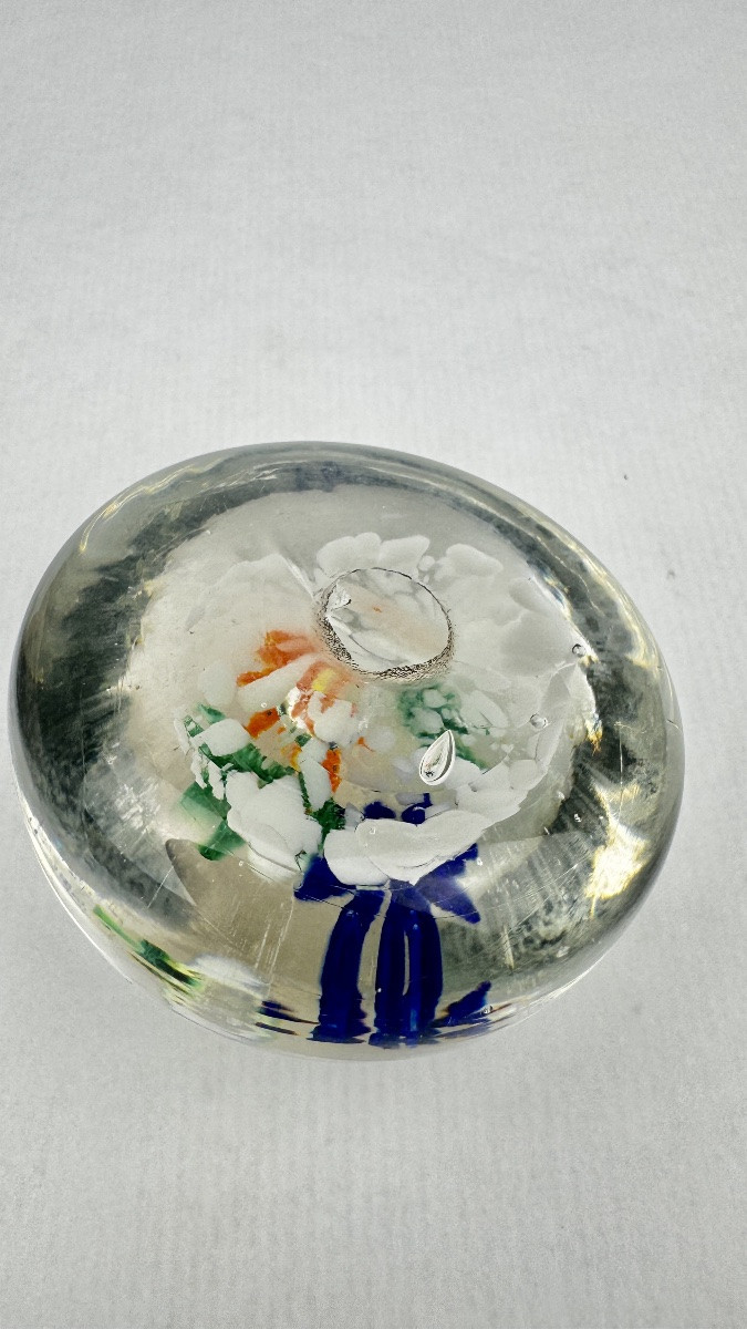 Paperweight With Multicolored Floral Decoration 2367,023-photo-4