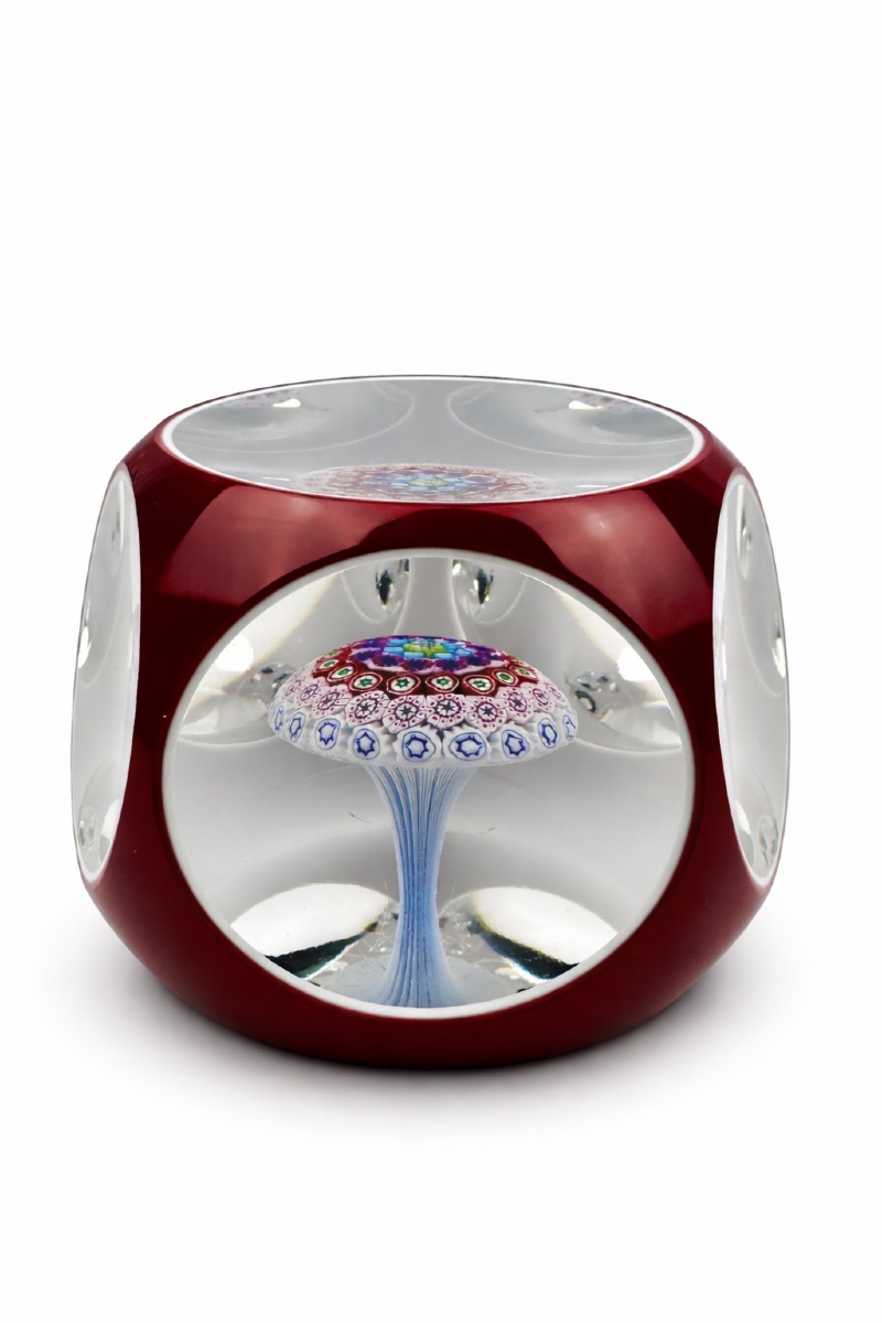 Sulfure, presse-papier Saint-Louis 1969 bouquet de fleurs