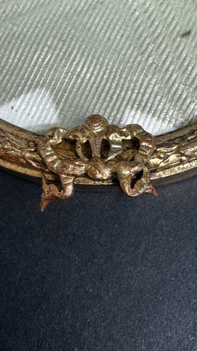 Paire de cadres porte-photo en bronze doré style Louis XVI-photo-2