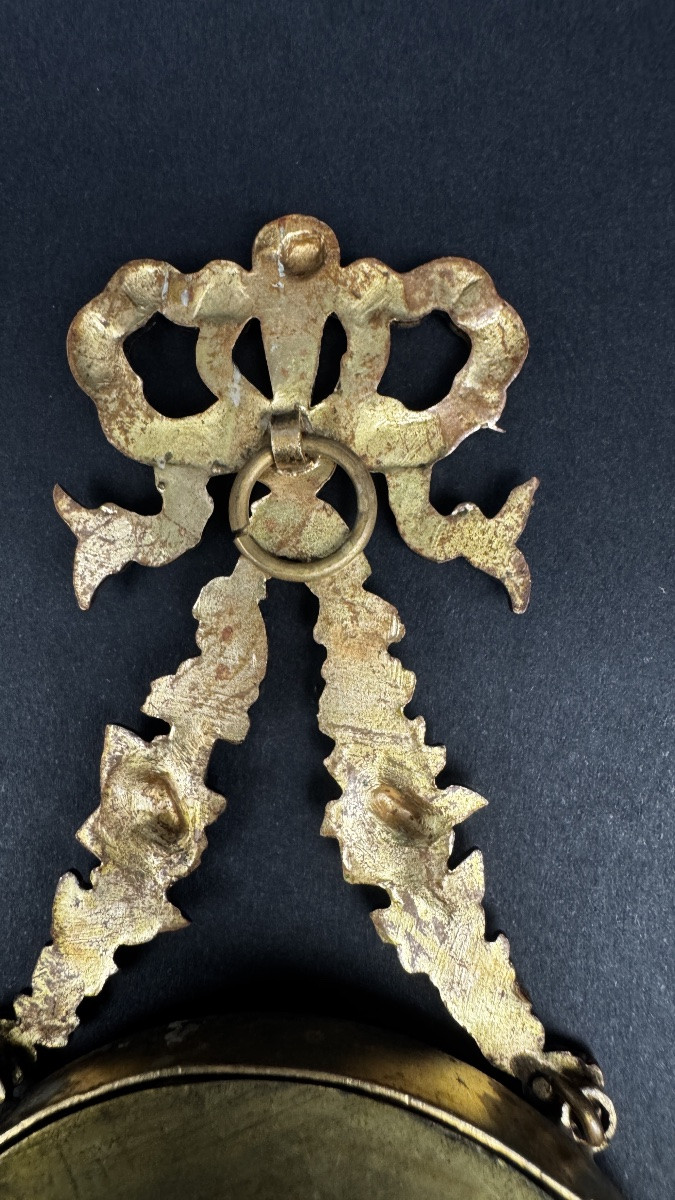 Paire de cadres porte-photo en bronze doré style Louis XVI-photo-3