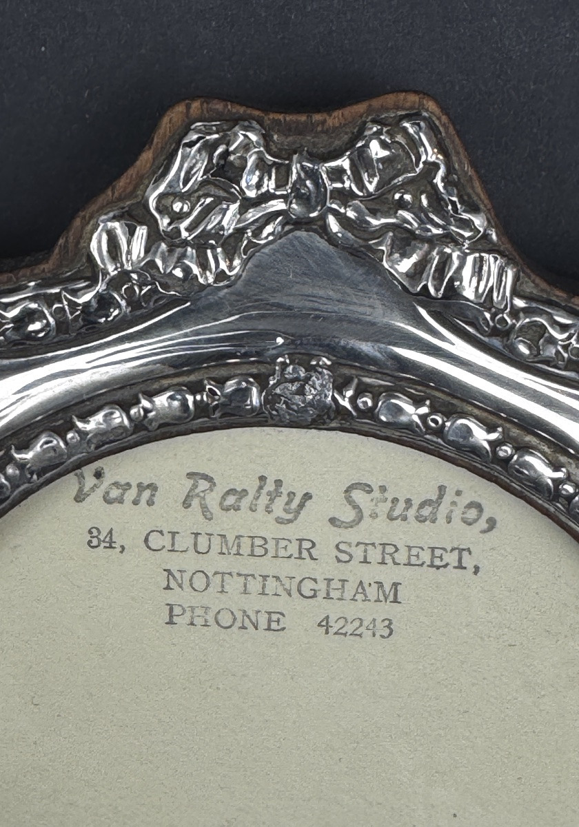 Pair Of English Silver Photo Frames, Birmingham, 1906/1908, 2367,033-photo-1