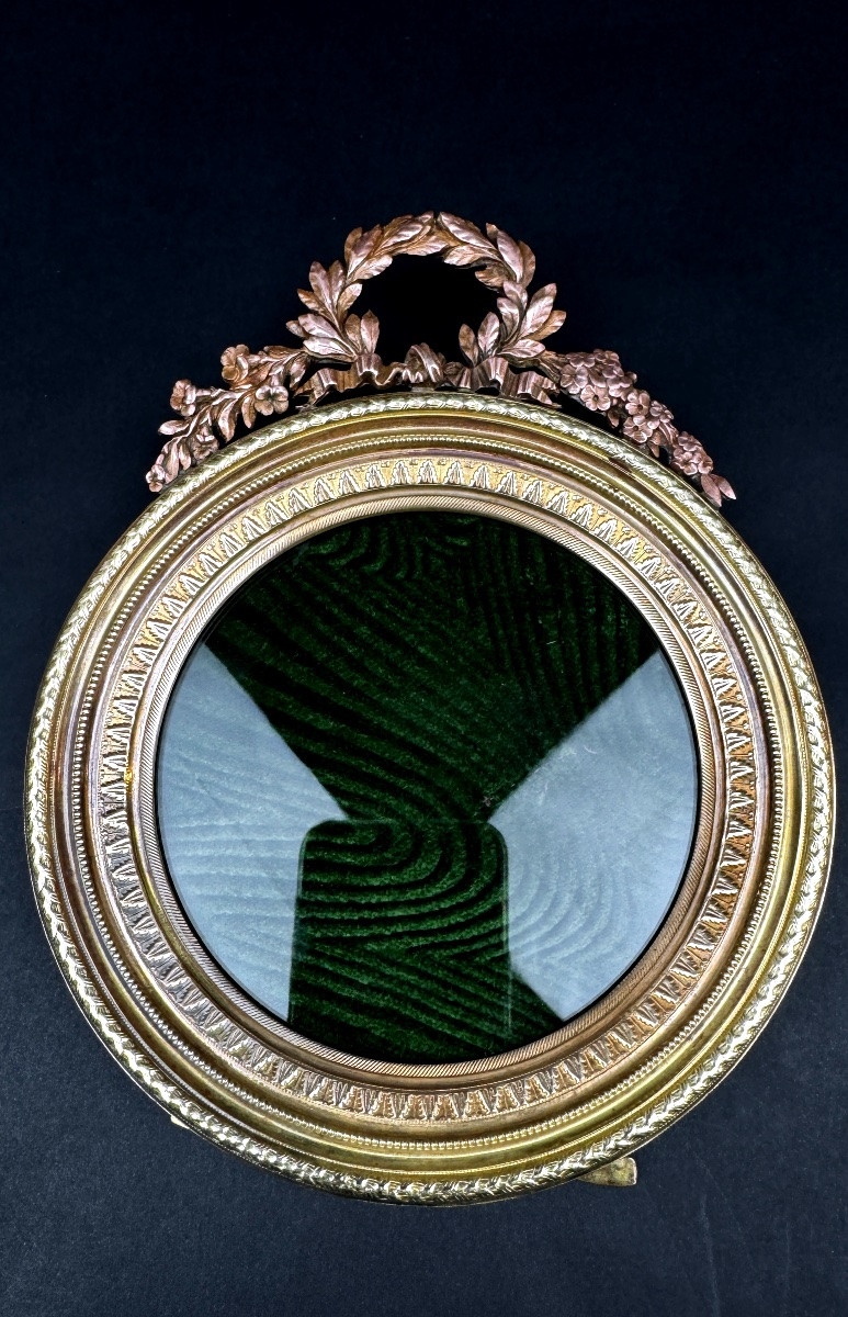 Grand cadre porte-photo en bronze doré                                                 2367,034-photo-5