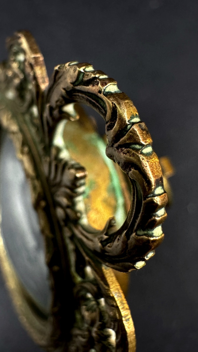 Small Louis XVI Style Gilt Bronze Photo Frame -photo-2