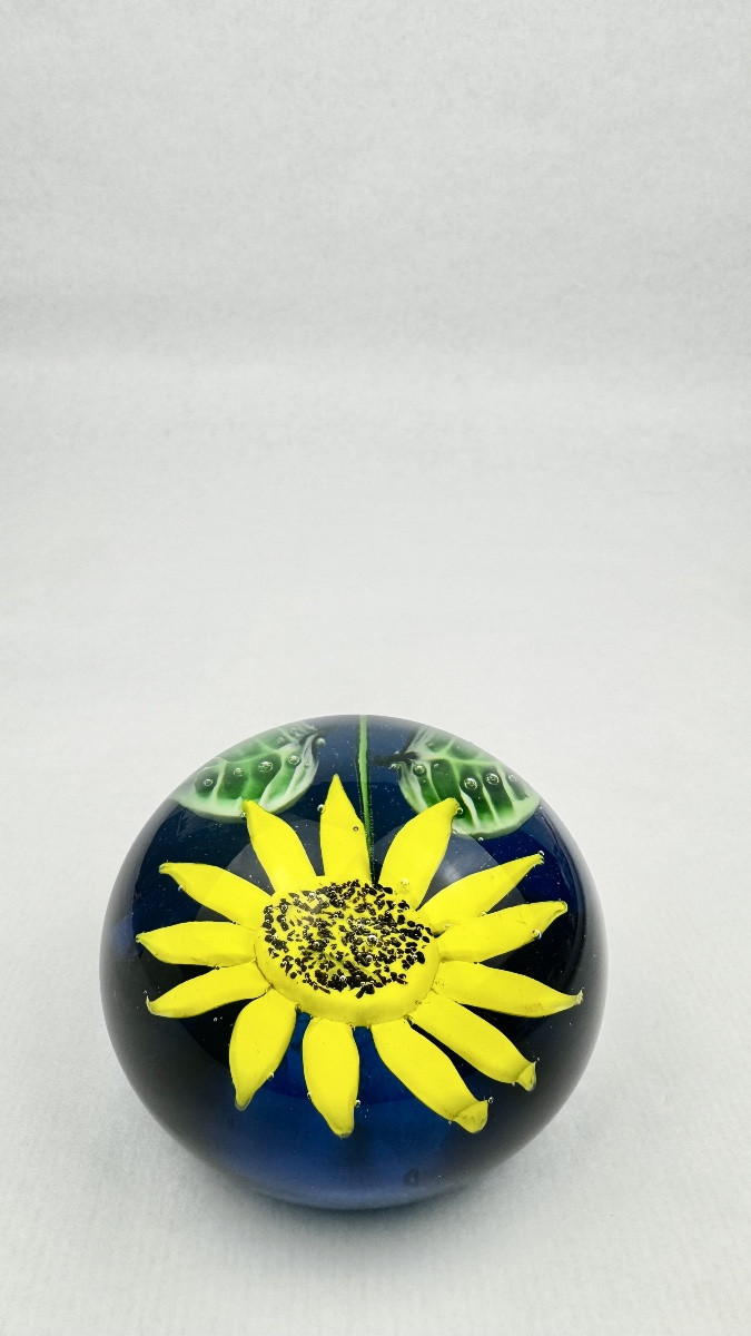 Sulphur, Paperweight Decorated With Sunflowers On A Blue Background 2367,021-photo-4