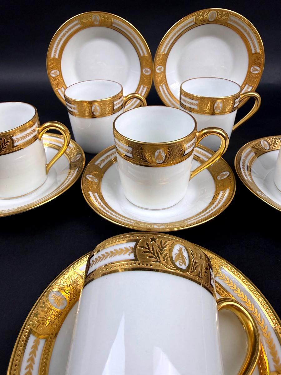 Haviland Limoges Suite de 6 tasses à café modèle Les Abeilles-photo-2
