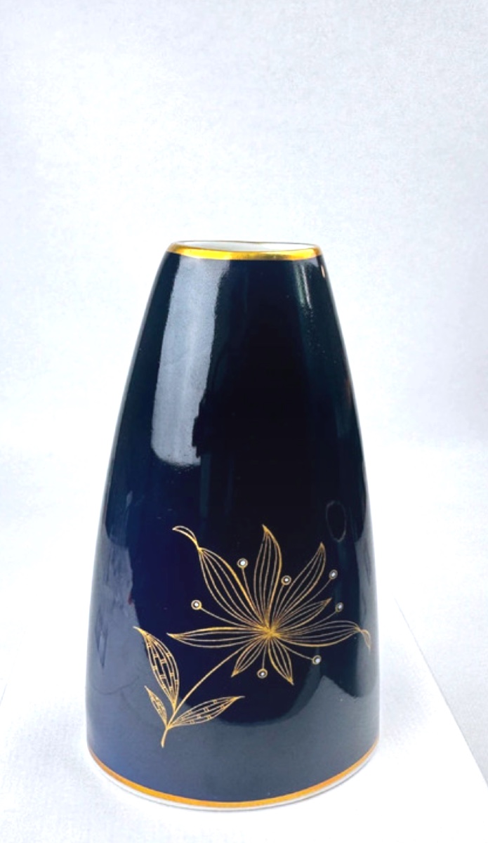 German Porcelain Vase Weimar Porzellan