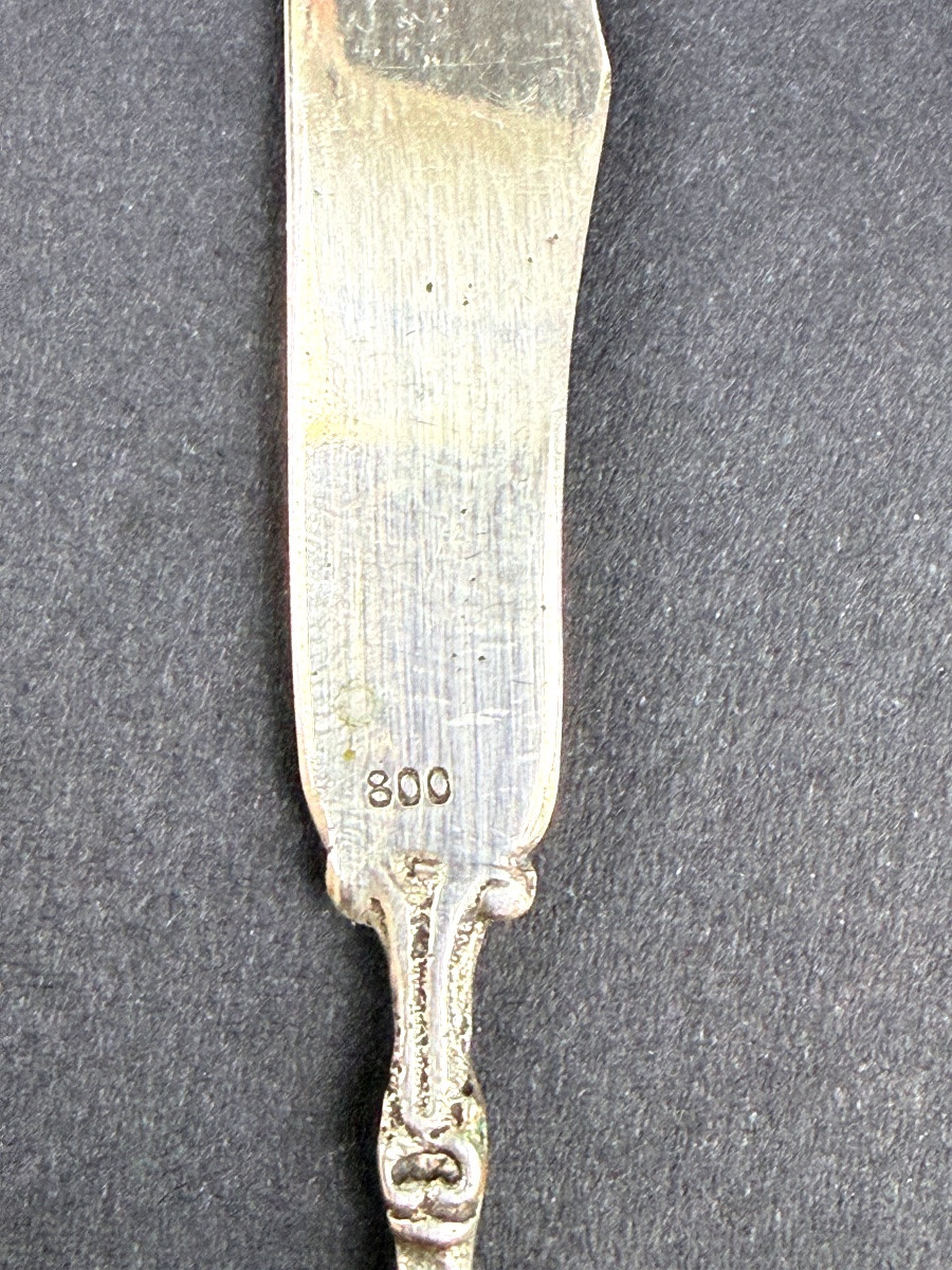 Set Of 4 Small Silver Picks And A Silver Spreader 800-photo-3