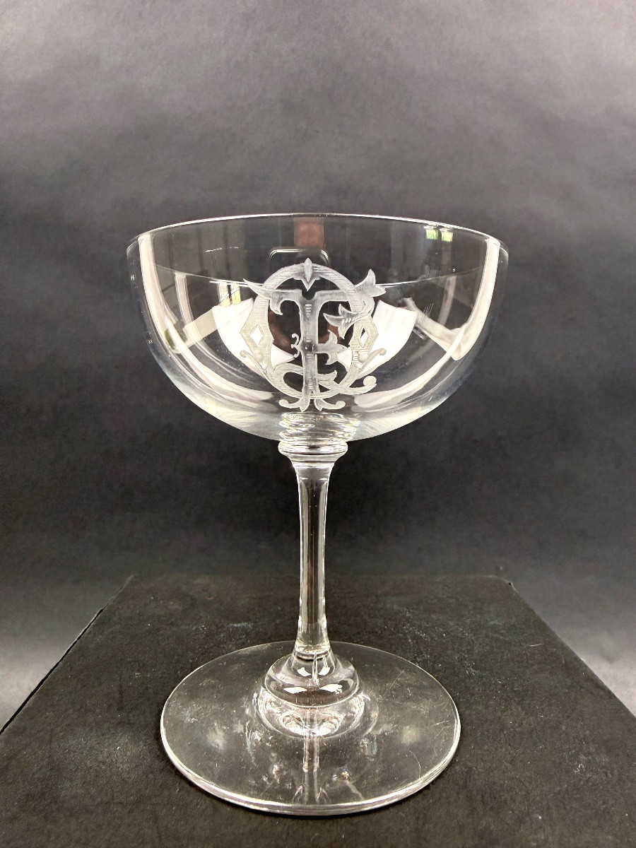 Suite de 6 coupes à champagne en cristal 19ème-photo-4