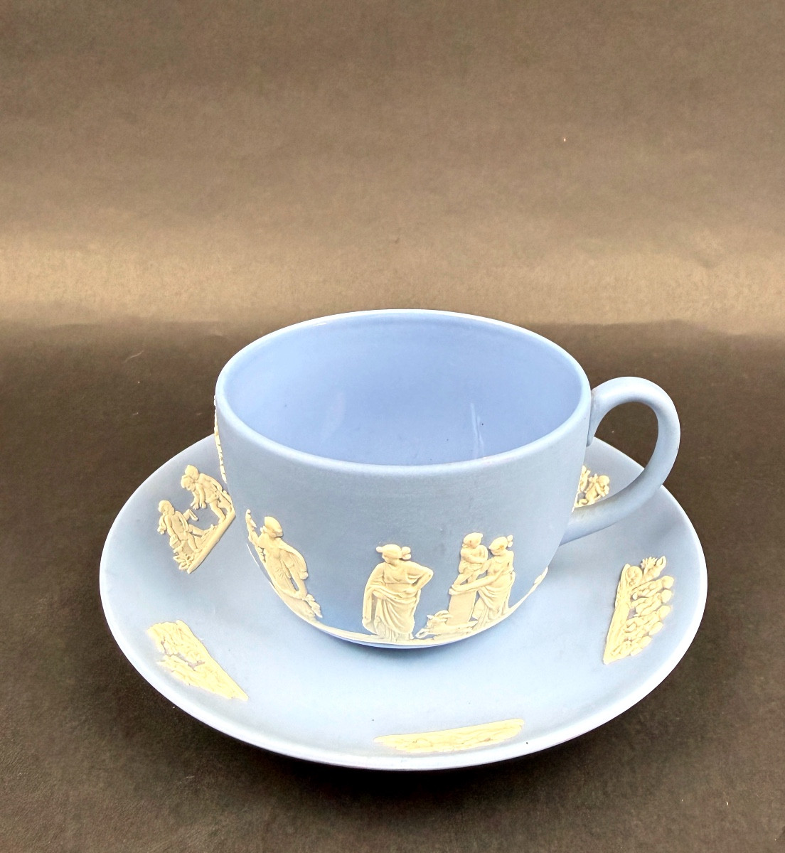 Wedgwood, Porcelain Cookie Teacup