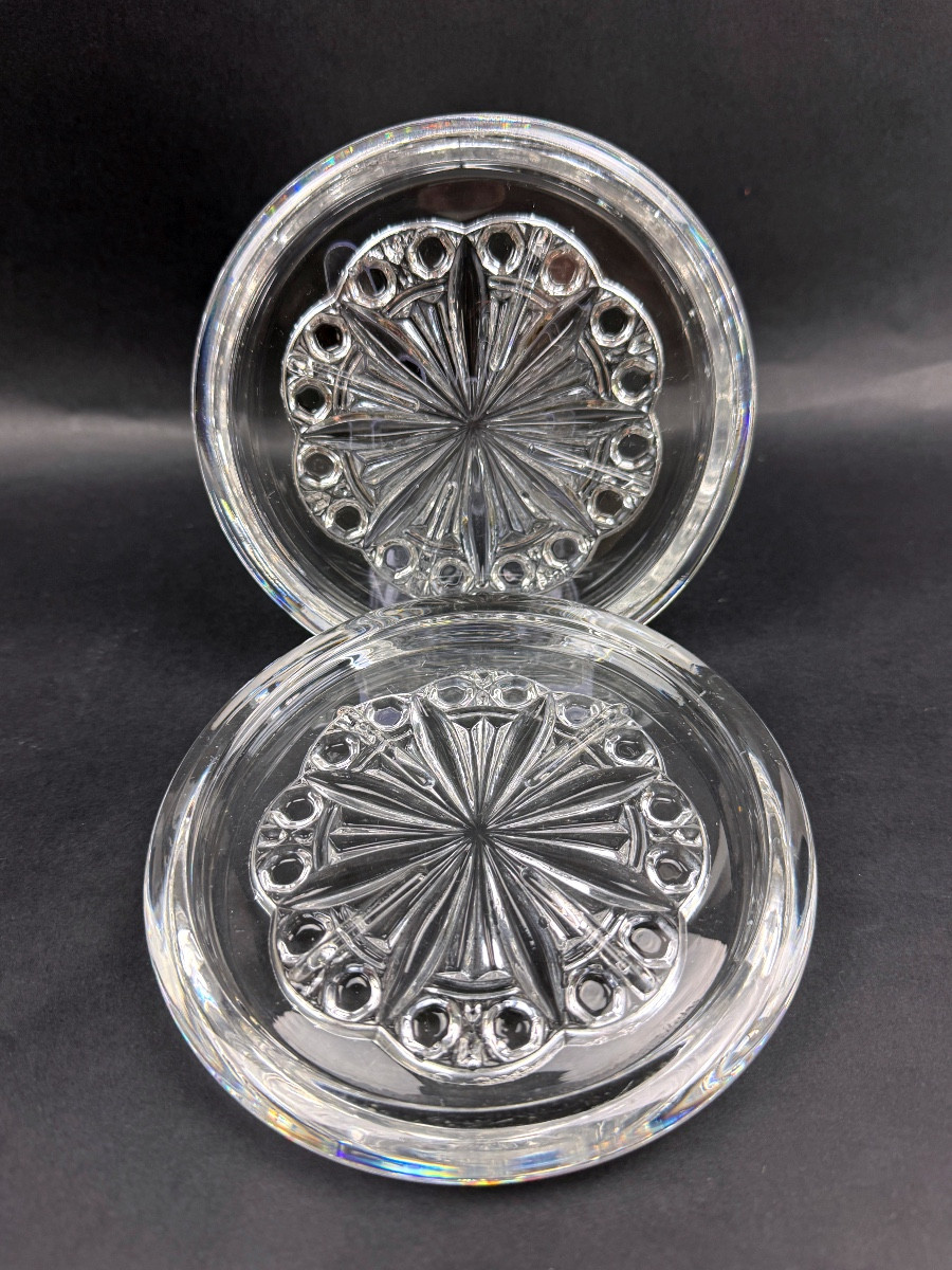 Baccarat, suite de deux dessous de bouteille