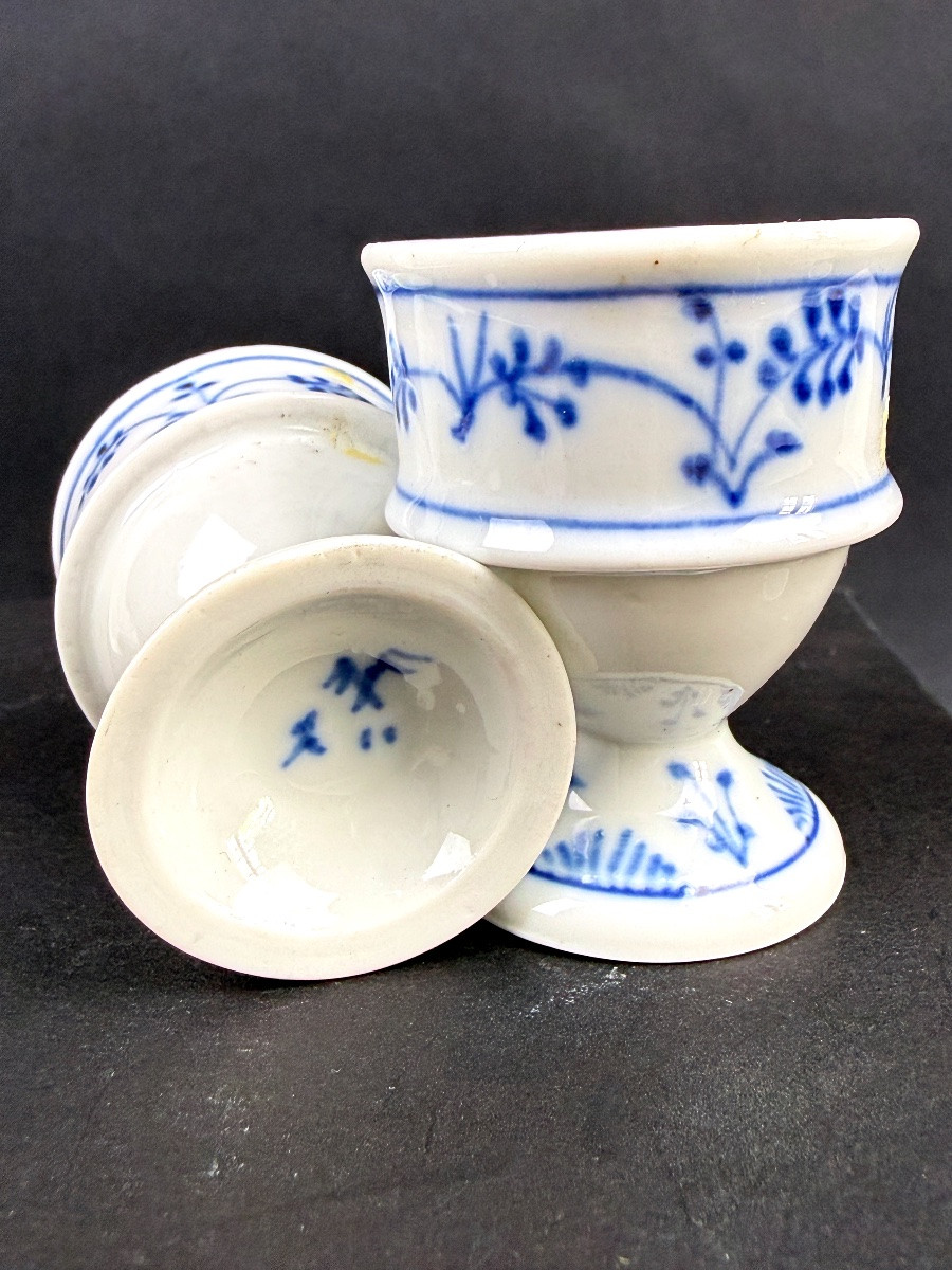 Suite de 6 coquetiers en porcelaine allemande-photo-3