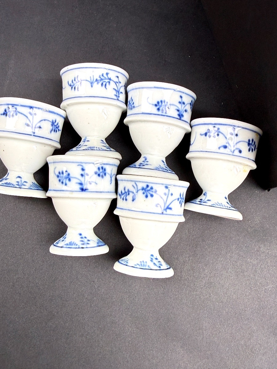 Suite de 6 coquetiers en porcelaine allemande-photo-2