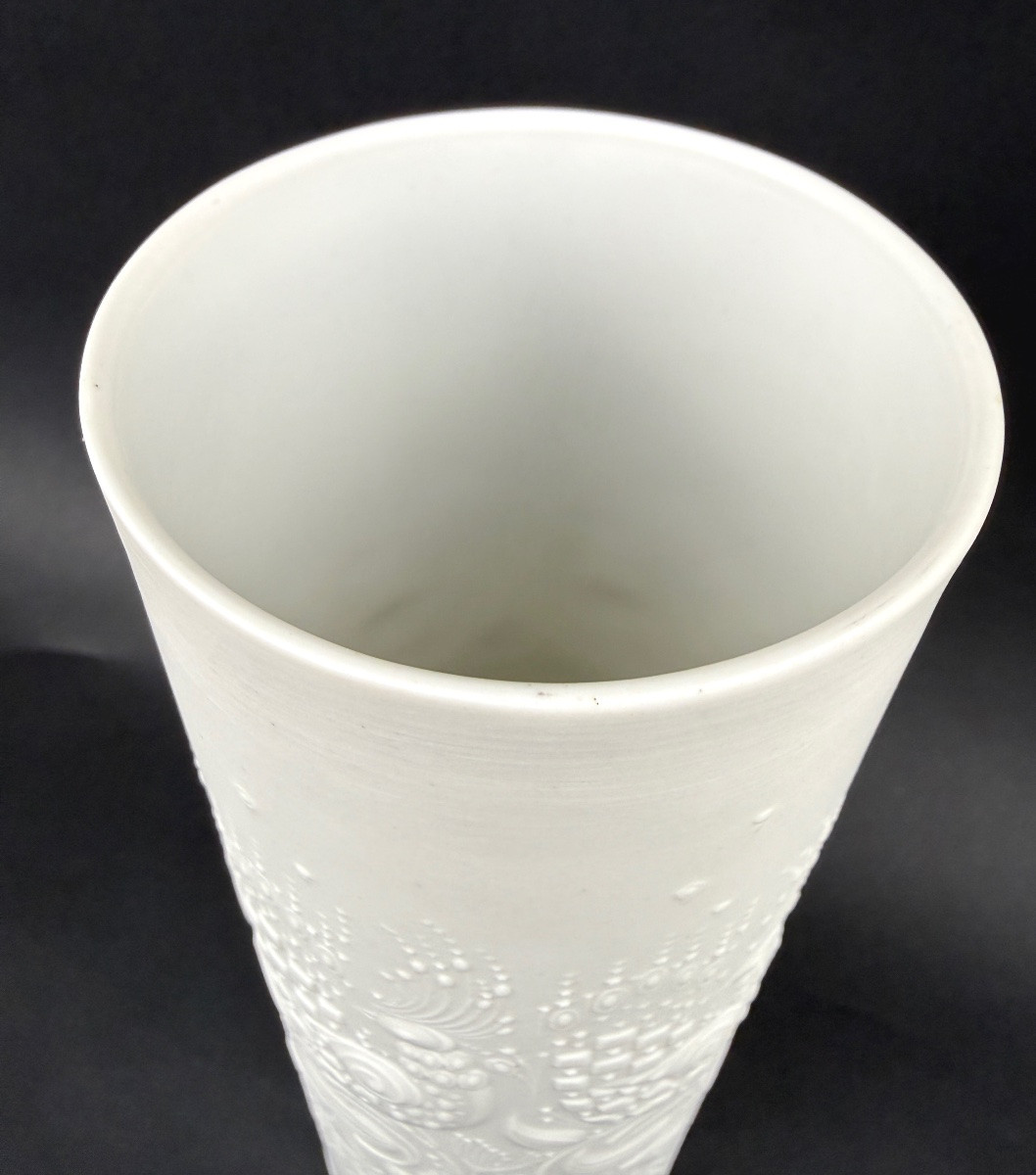 Bjorn Wiinblad, Porcelain Bisque Vase For Rosenthal-photo-4