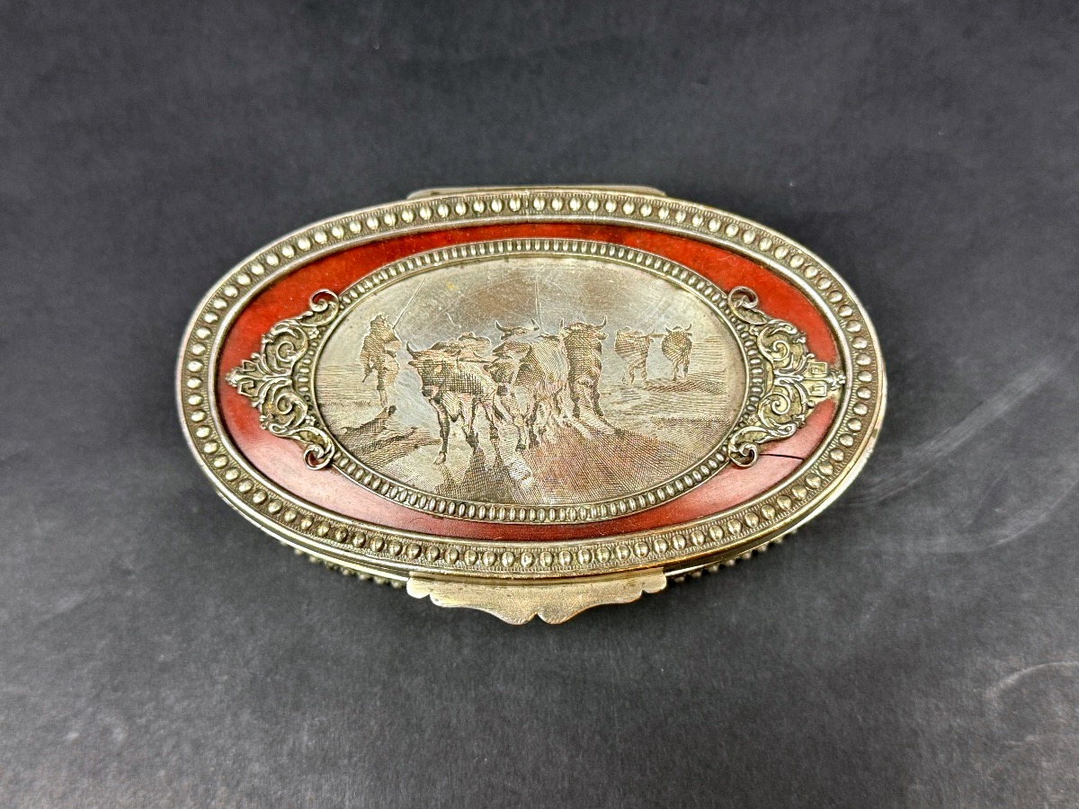 Boîte, coffret à bijoux en cuivre argenté, scène champêtre 