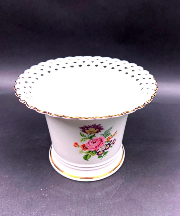 Wallendorf Thuringia Porcelain Vase-photo-2