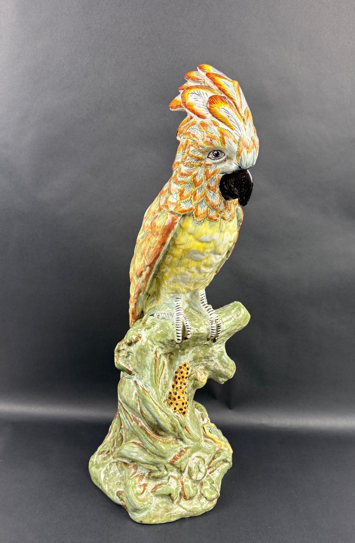 Important perroquet en faïence polychrome, Delft ou Desvres