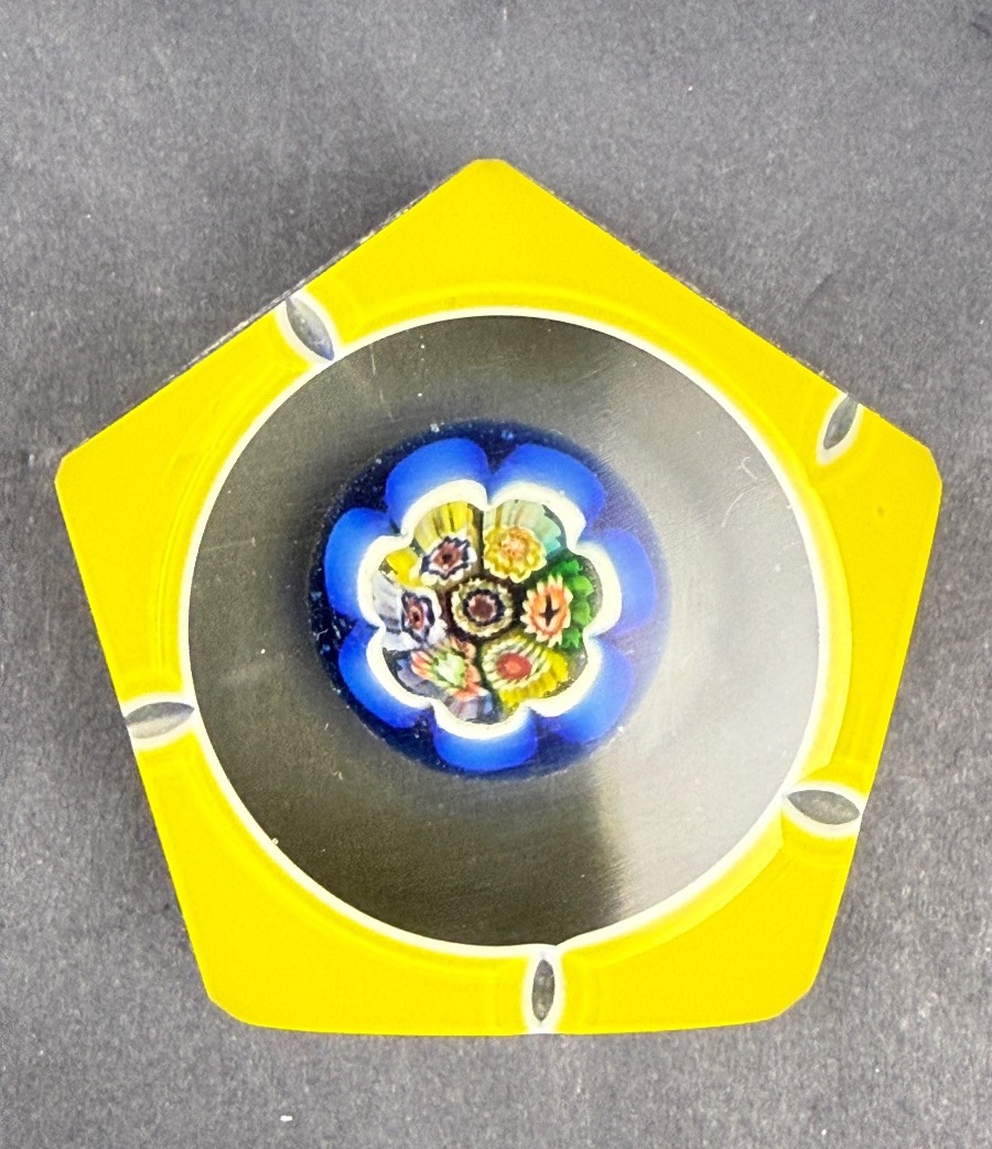 Sulfide, Overlay Paperweight, Saint-louis, Murano....-photo-3