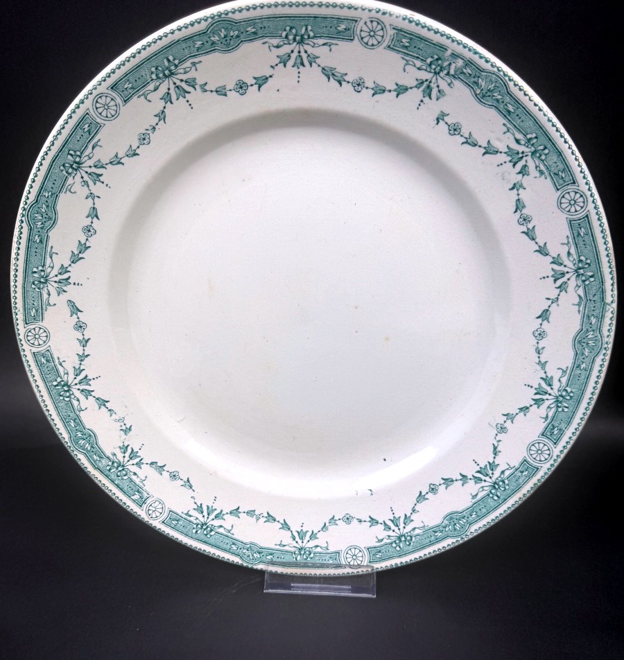 Moulin des Loups & Hamage, suite d'assiettes et plats modèle Provence-photo-3