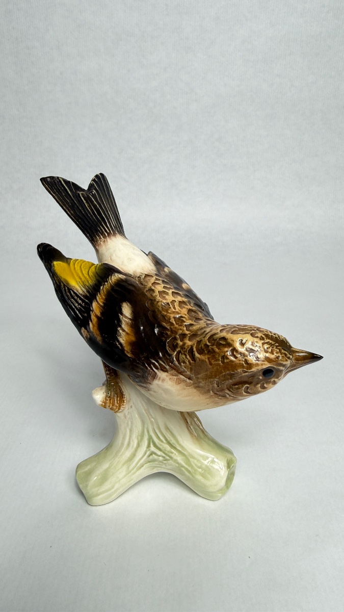Goebel, German Porcelain Figurine, Northern Finch 