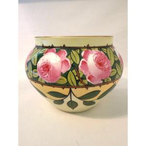 Vase en porcelaine de Limoges T & V - Tressemann & Vogt - Maury Limoges