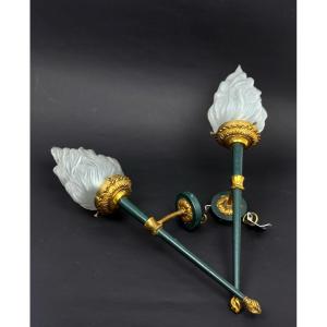Paire d'appliques de style Directoire Lucien Gau modèle 17011 forme torche
