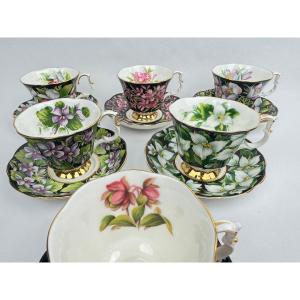 Suite de 6 tasses à thé Royal Albert, modèle Provincial Flowers