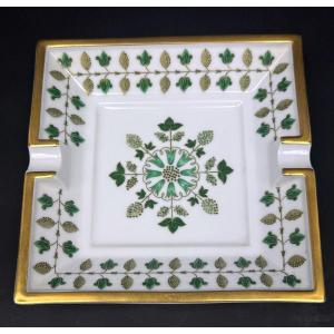 Haviland Limoges, grand cendrier en porcelaine modèle Matignon