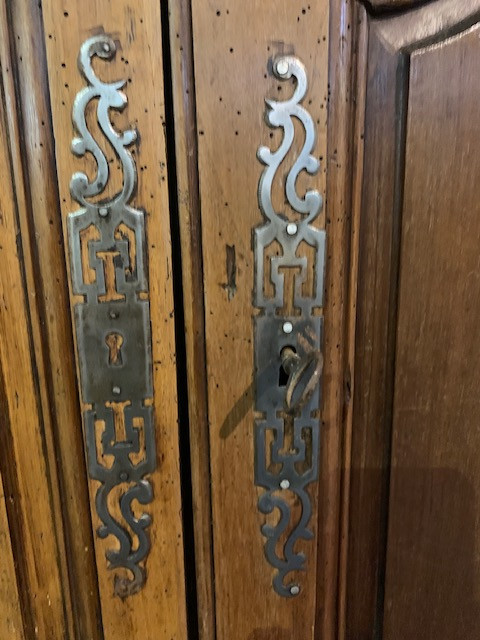 Large Louis XV Period Sacristy Cabinet-photo-4