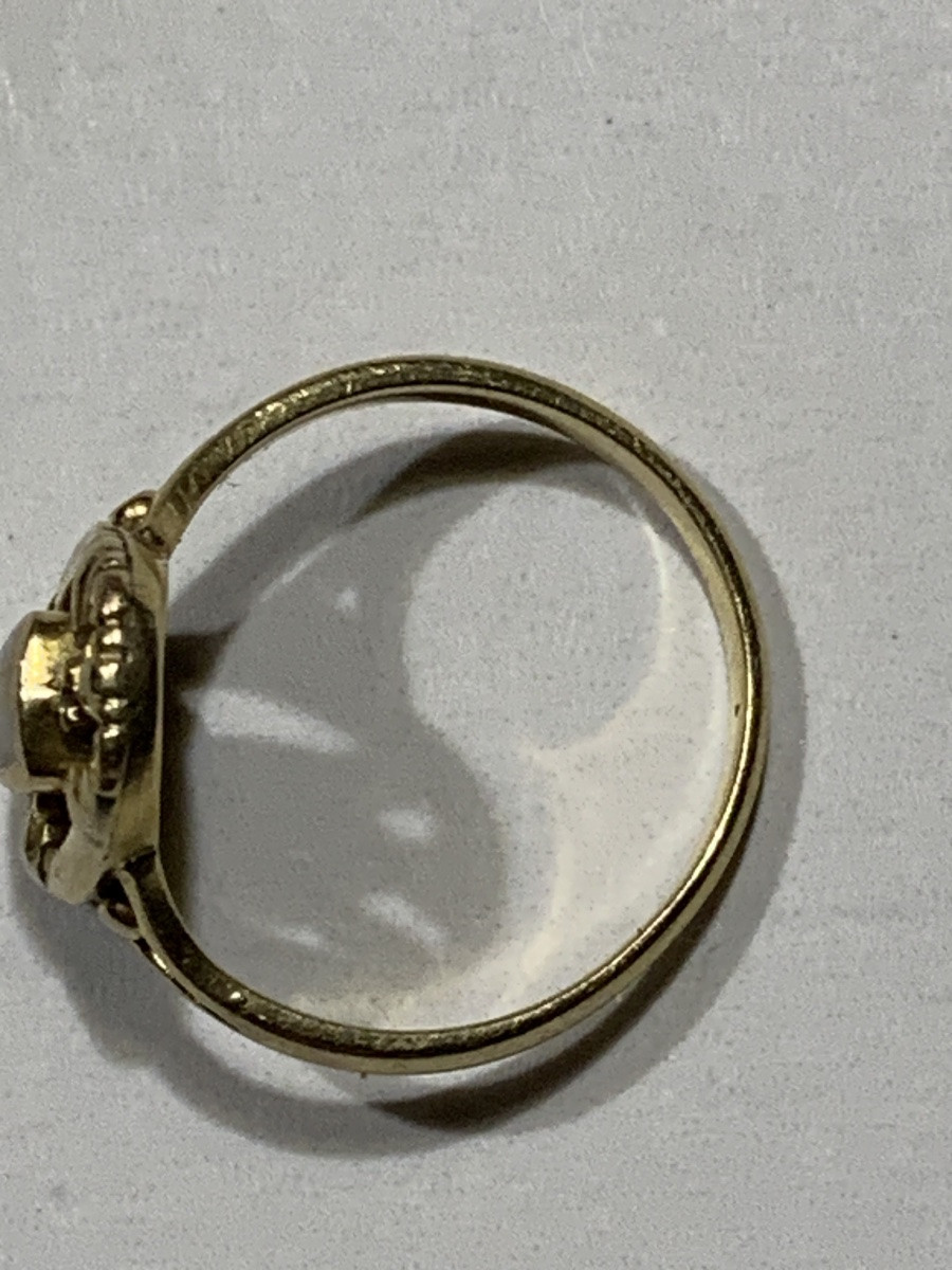 Small Gold Ring, Late 19th Century-photo-3