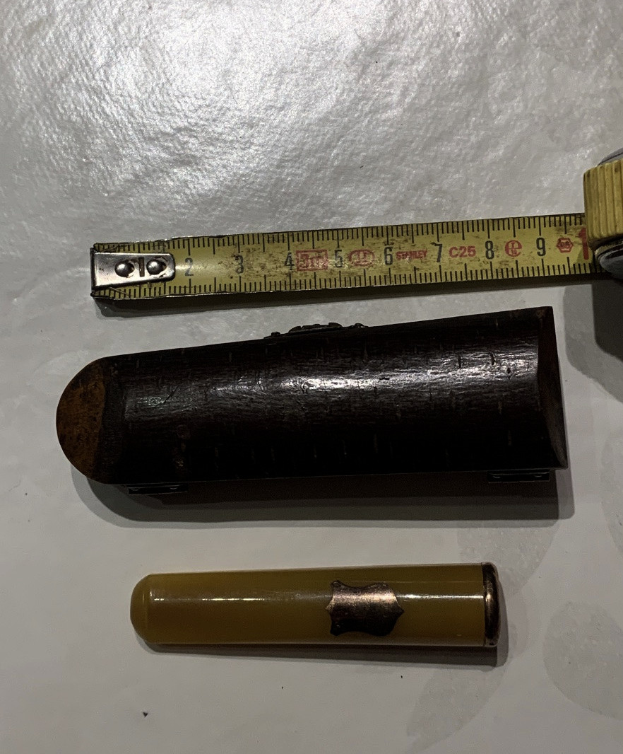 Fume cigarette ambre et vermeil-photo-1