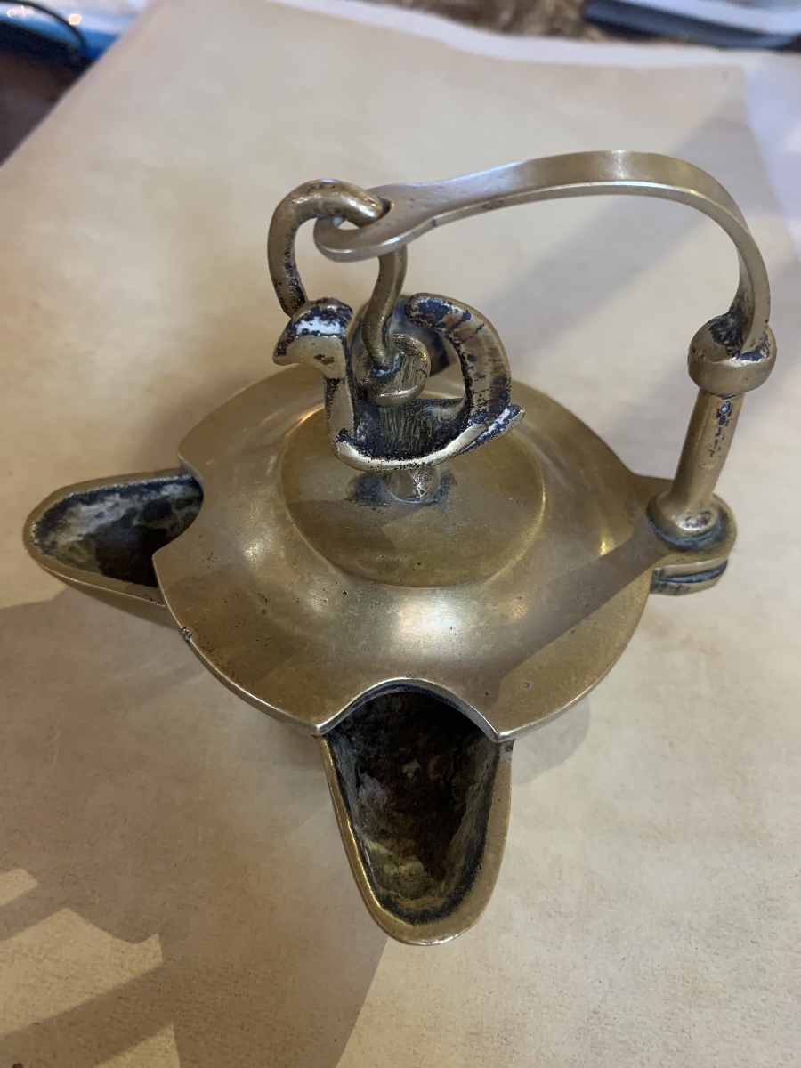 16th-century Oil Lamp 