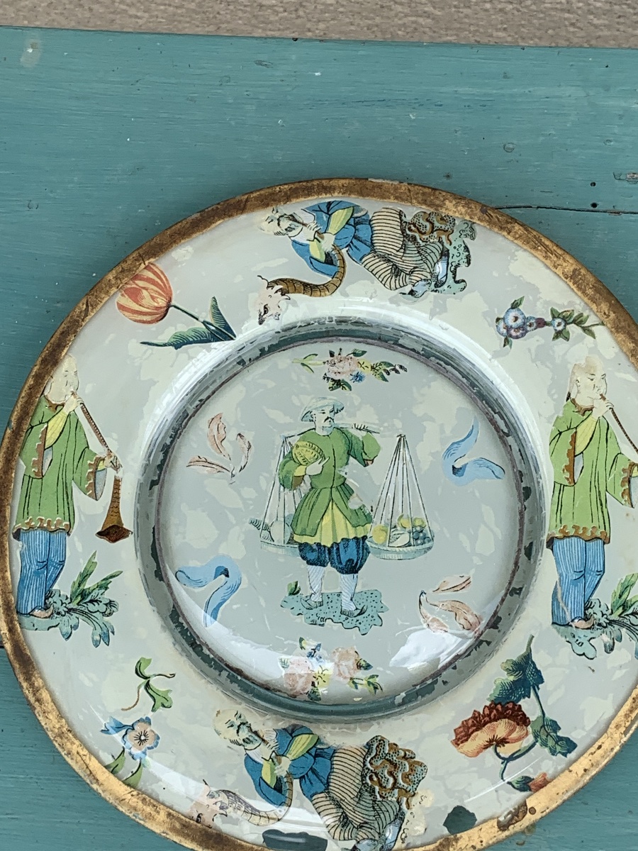 Pair Of Plates With Glass Bases, Chinese Motifs, 19th Century -photo-3