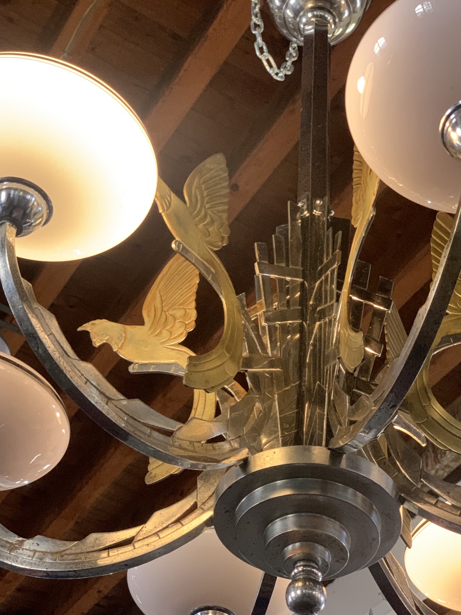 Large Art Deco Chandelier With Parrots-photo-2