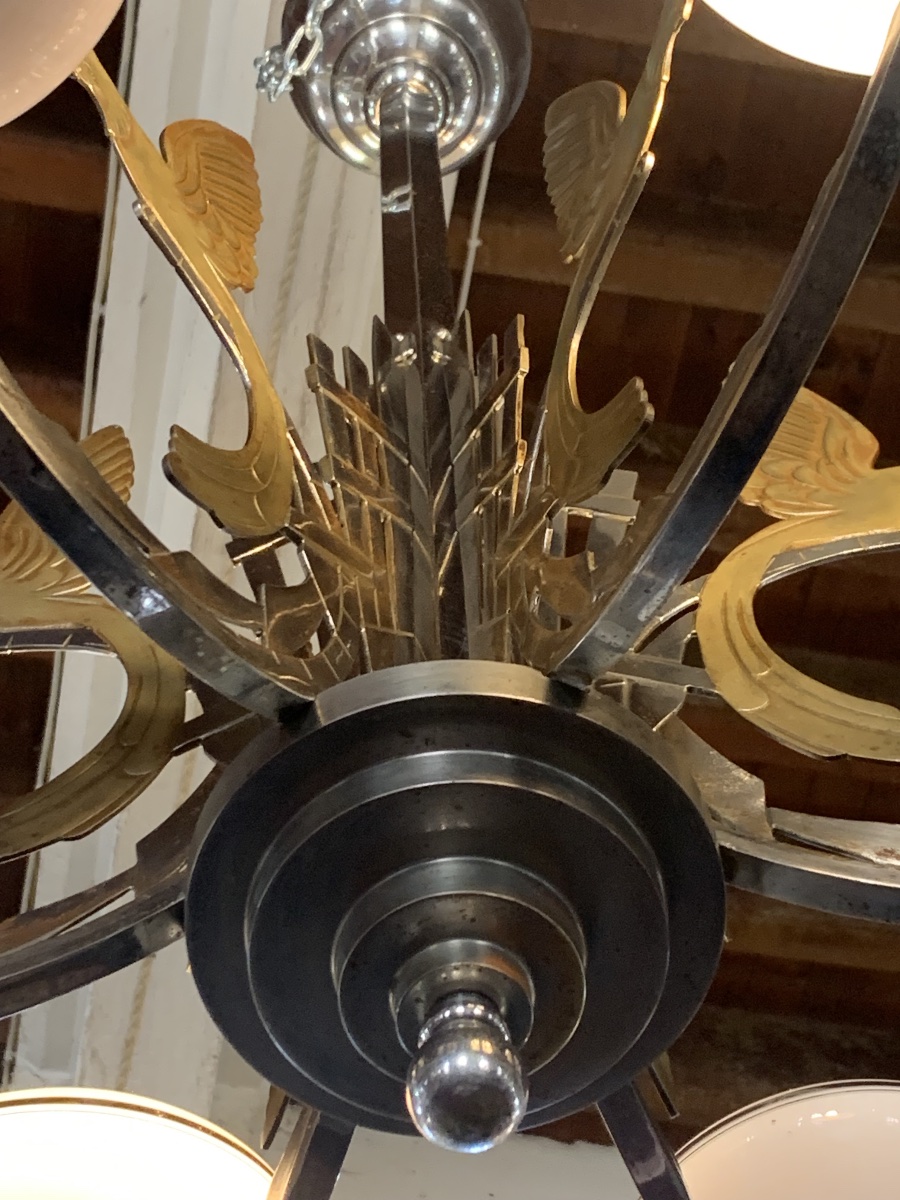 Large Art Deco Chandelier With Parrots-photo-2