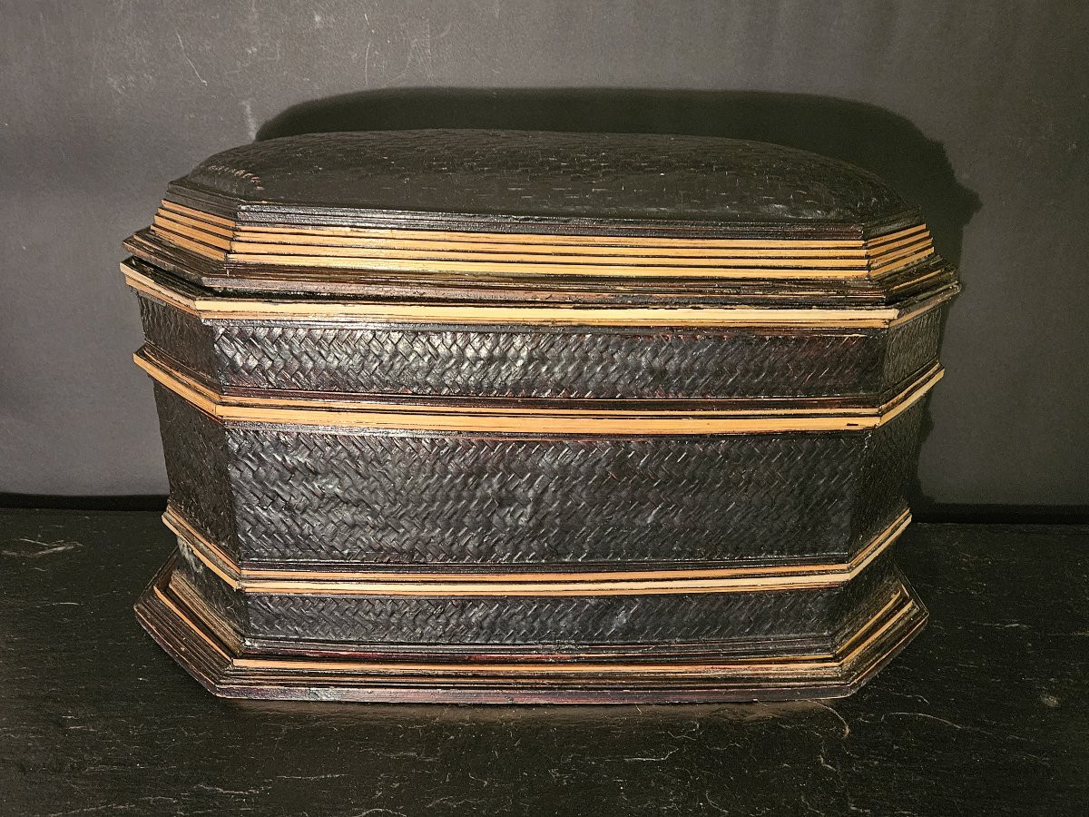 Large Flat Woven Wicker Box-photo-3