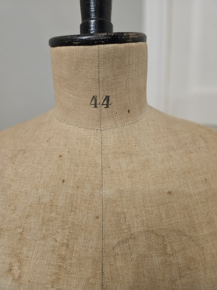 Female Dressmaker's Mannequin Size 44-photo-1
