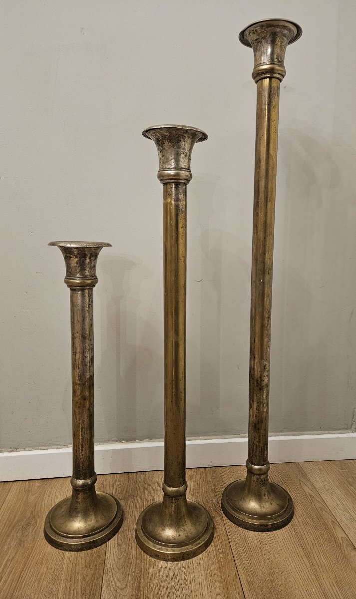 Set Of Three Metal Candle Holders-photo-2